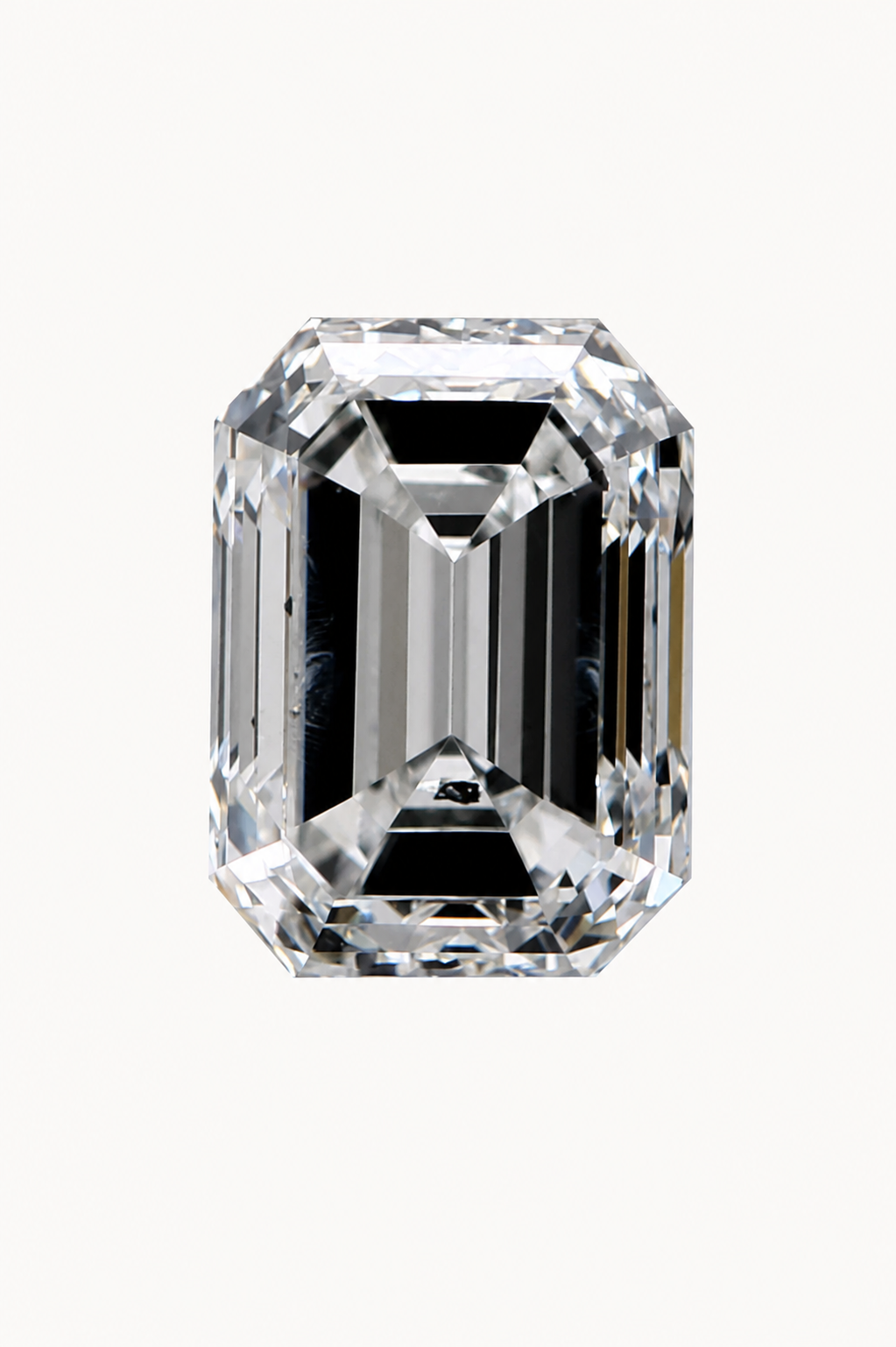 Extinction resulting in dead spots in a poorly cut emerald diamond.