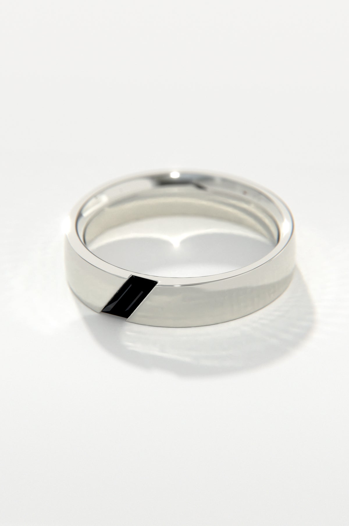 Beam Black White