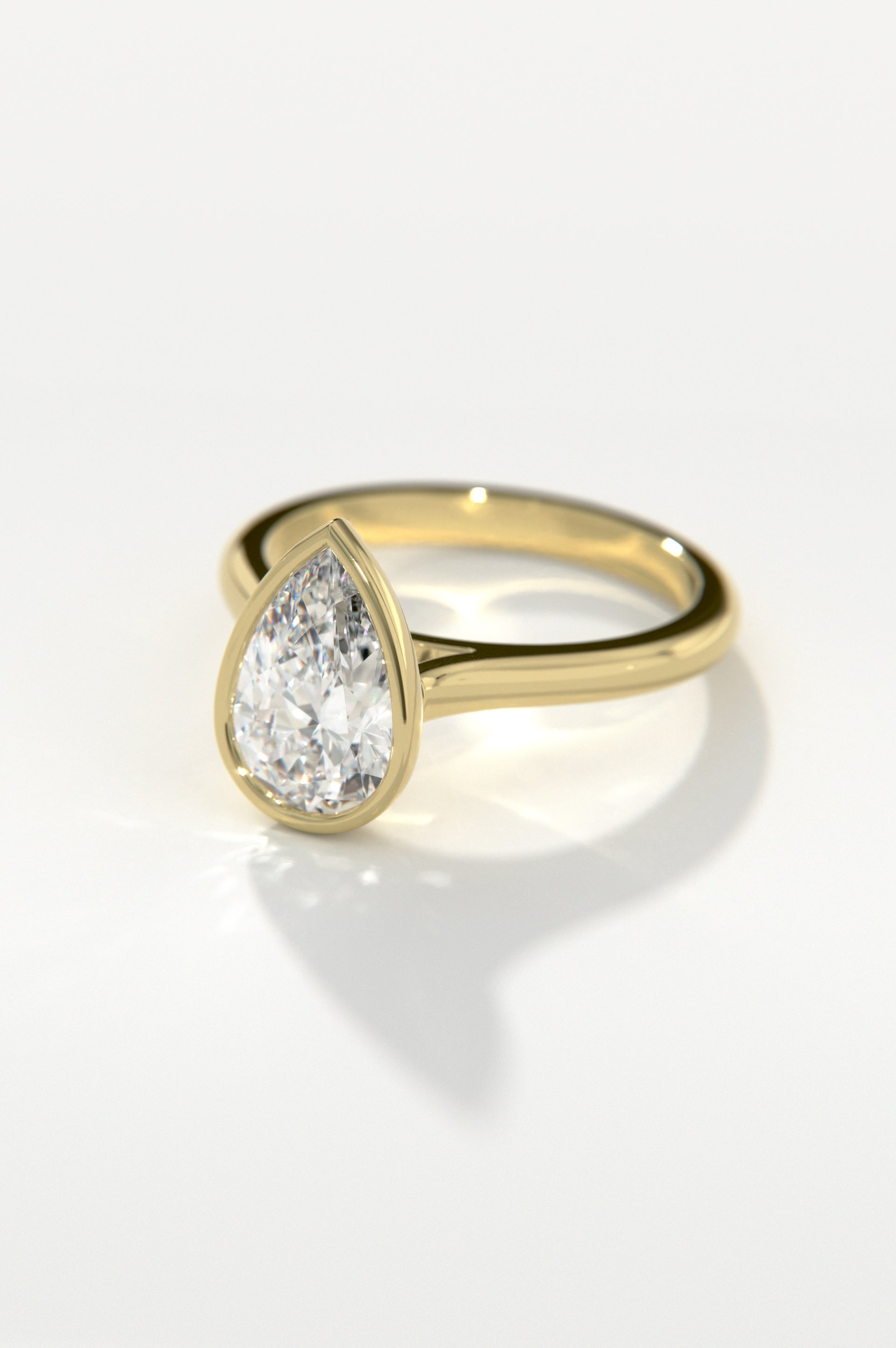 Studio - Pear Yellow