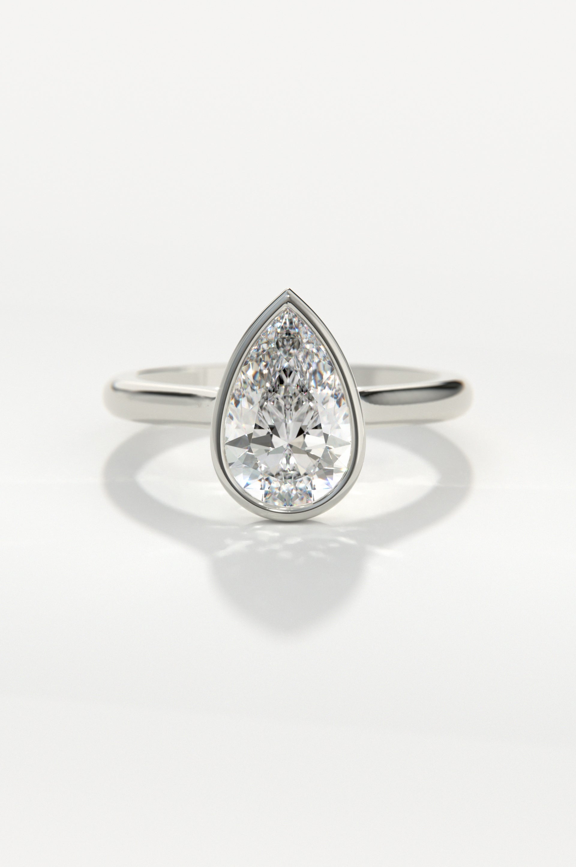 Studio - Pear White