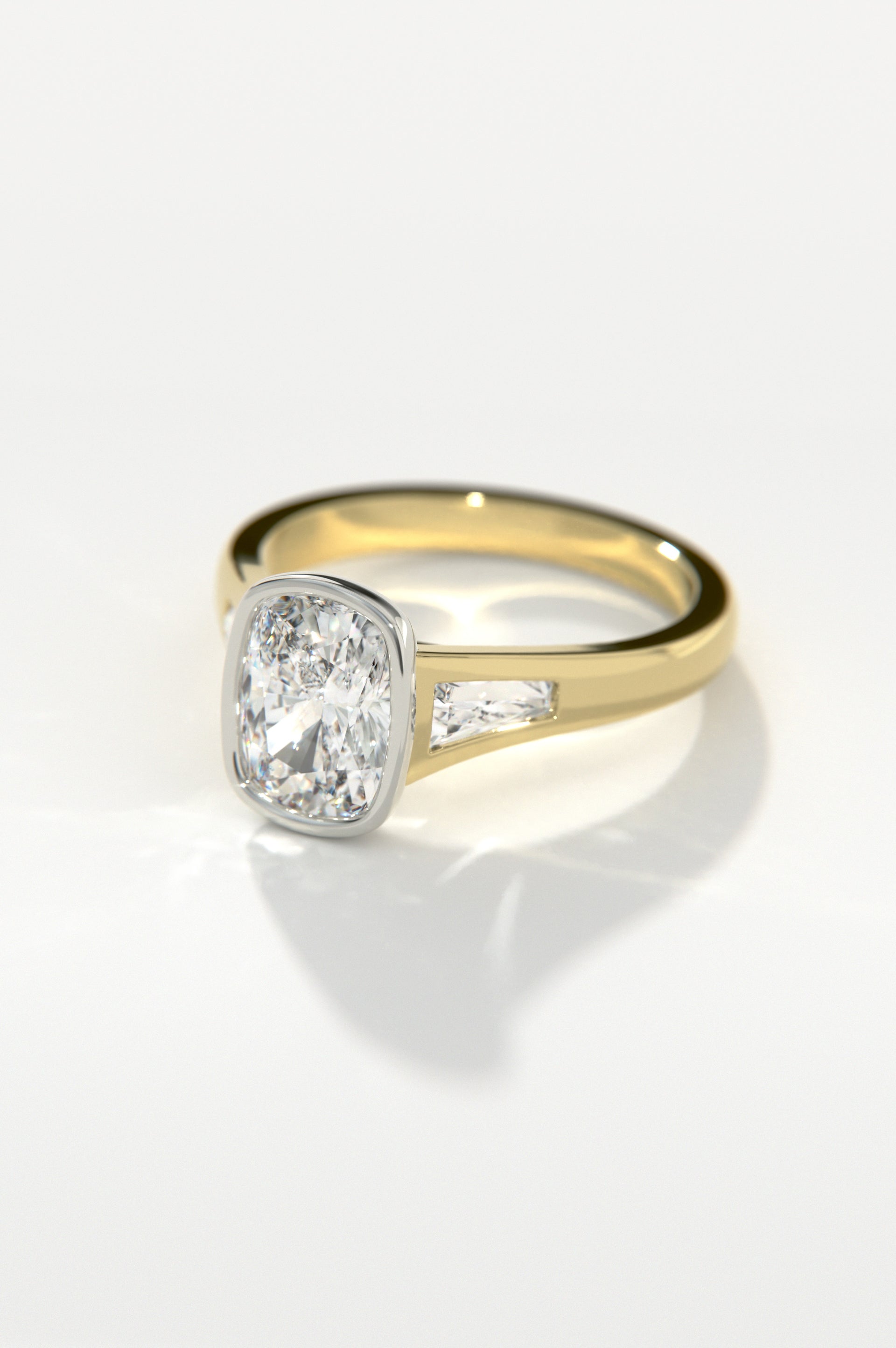 Ode Yellow Two-Tone