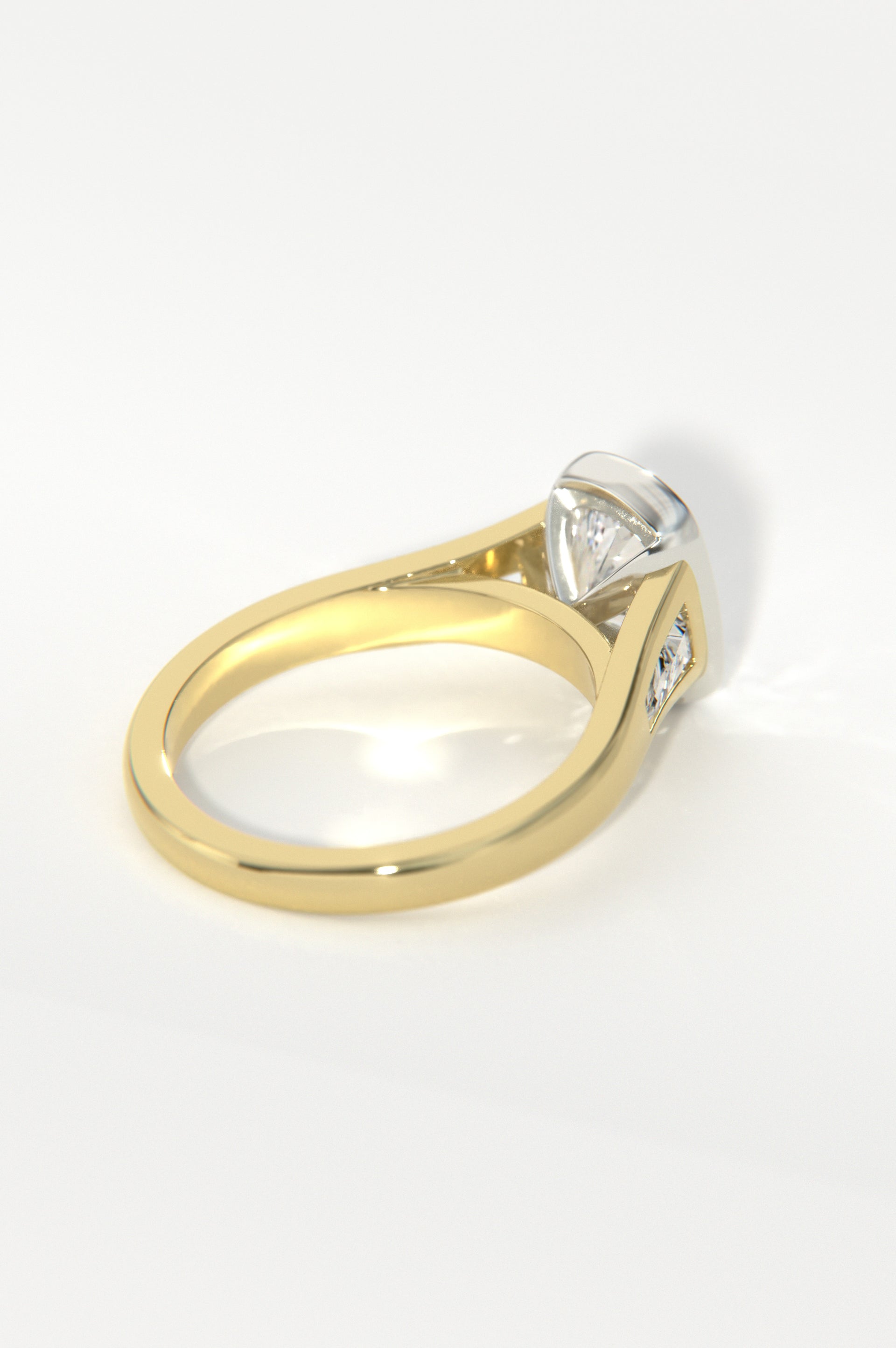 Ode Yellow Two-Tone
