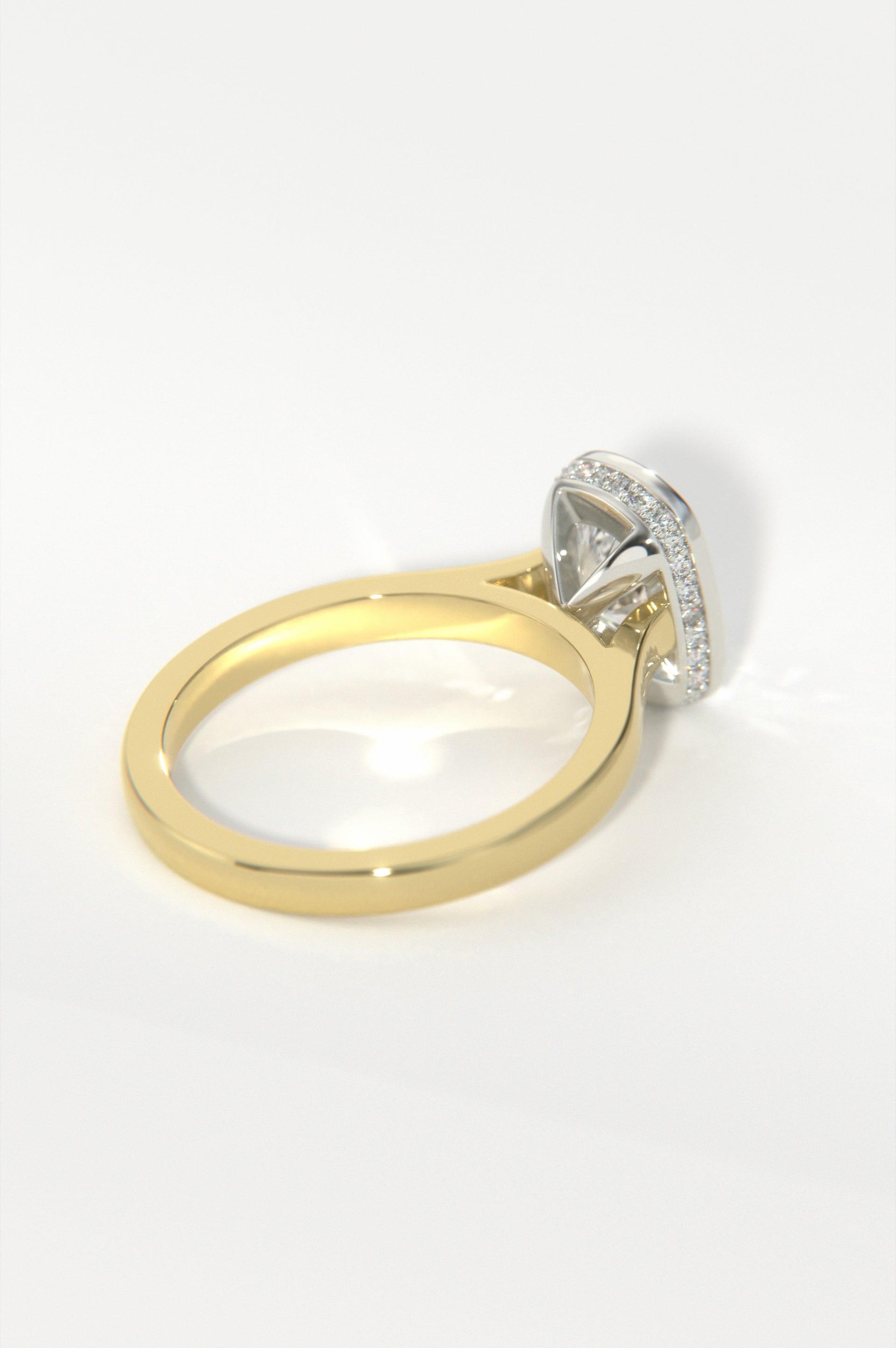 Trace Yellow Two-Tone