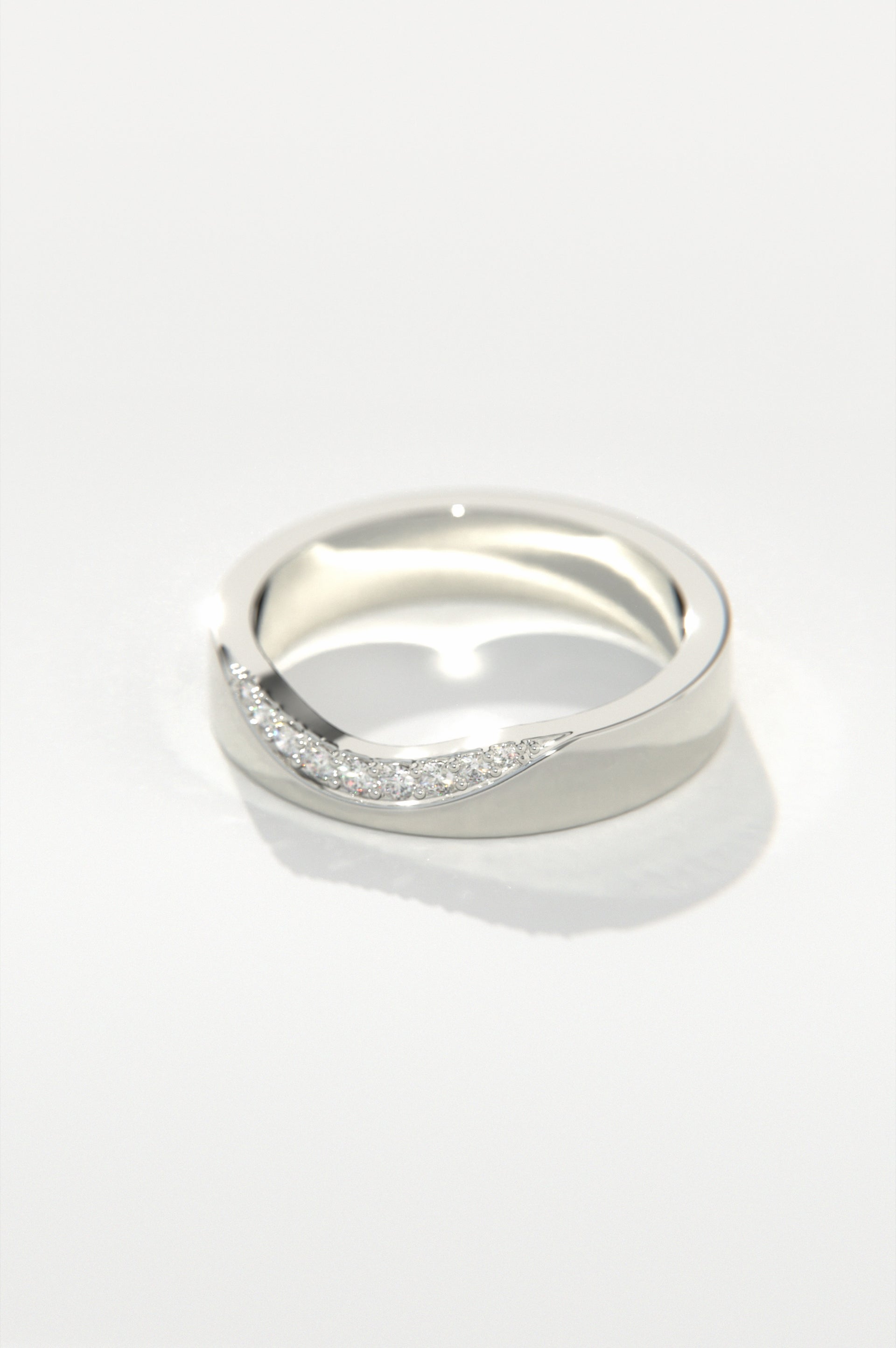 Gleam White