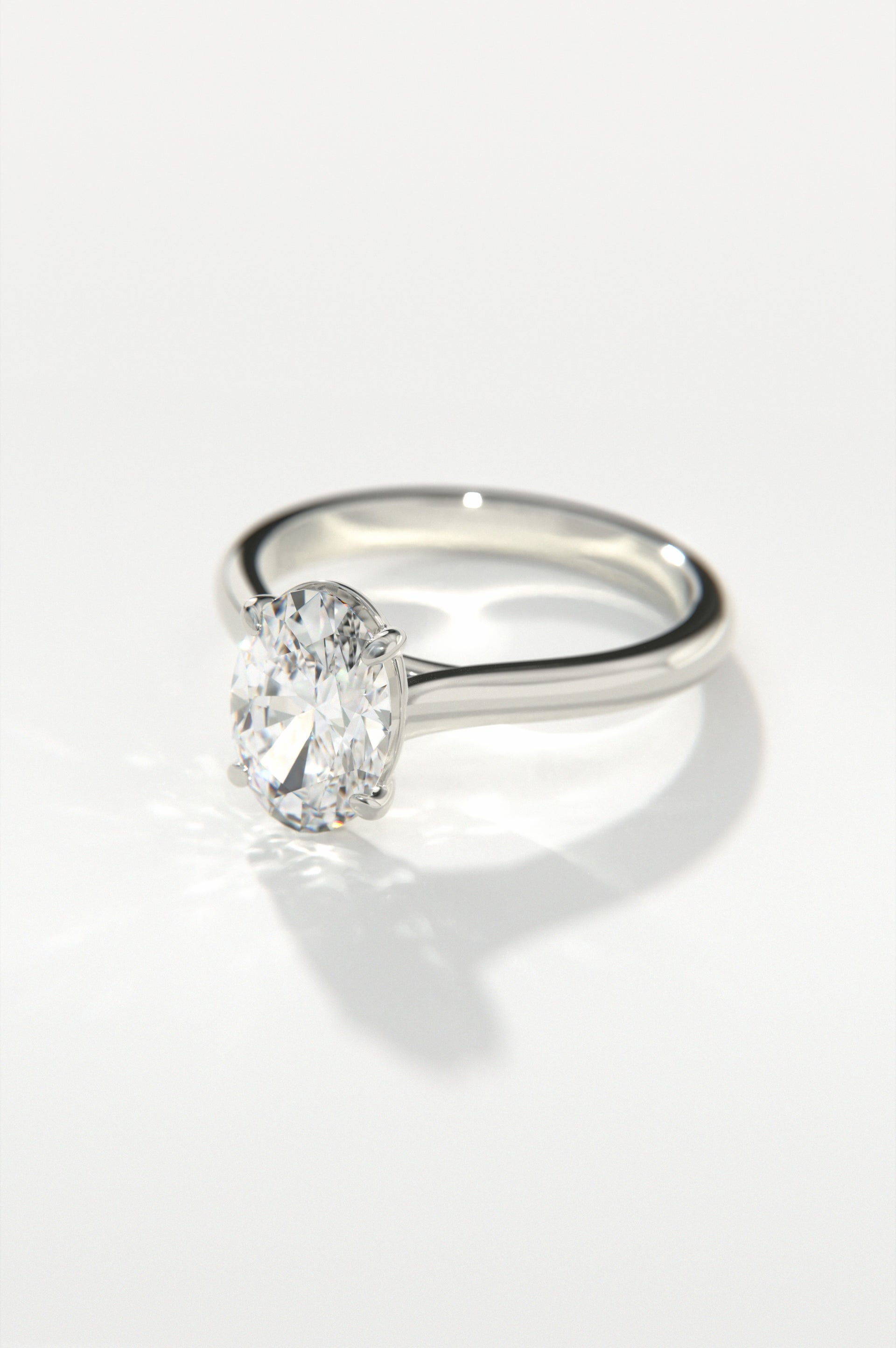 Trellis - Oval White