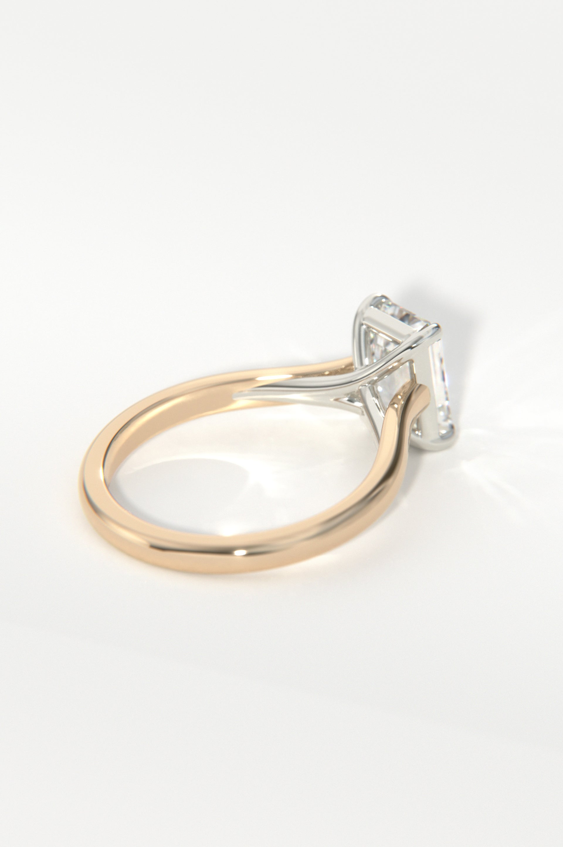 Trellis - Emerald Rose Two-Tone