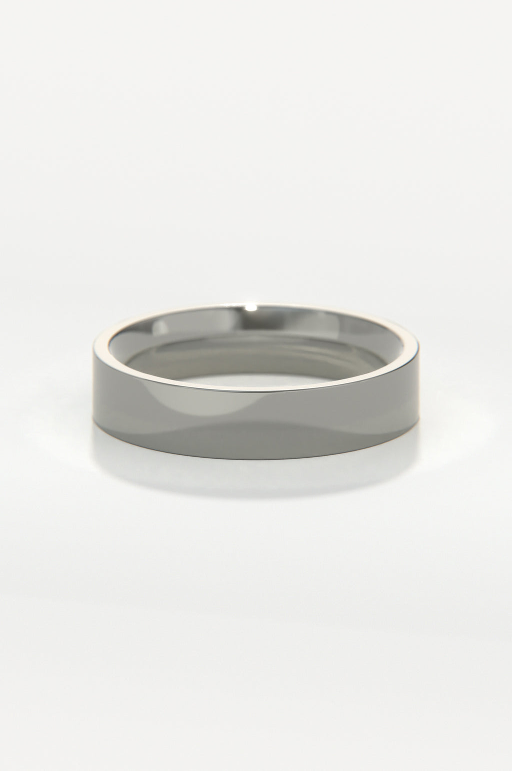 Sailor - Polished Grey