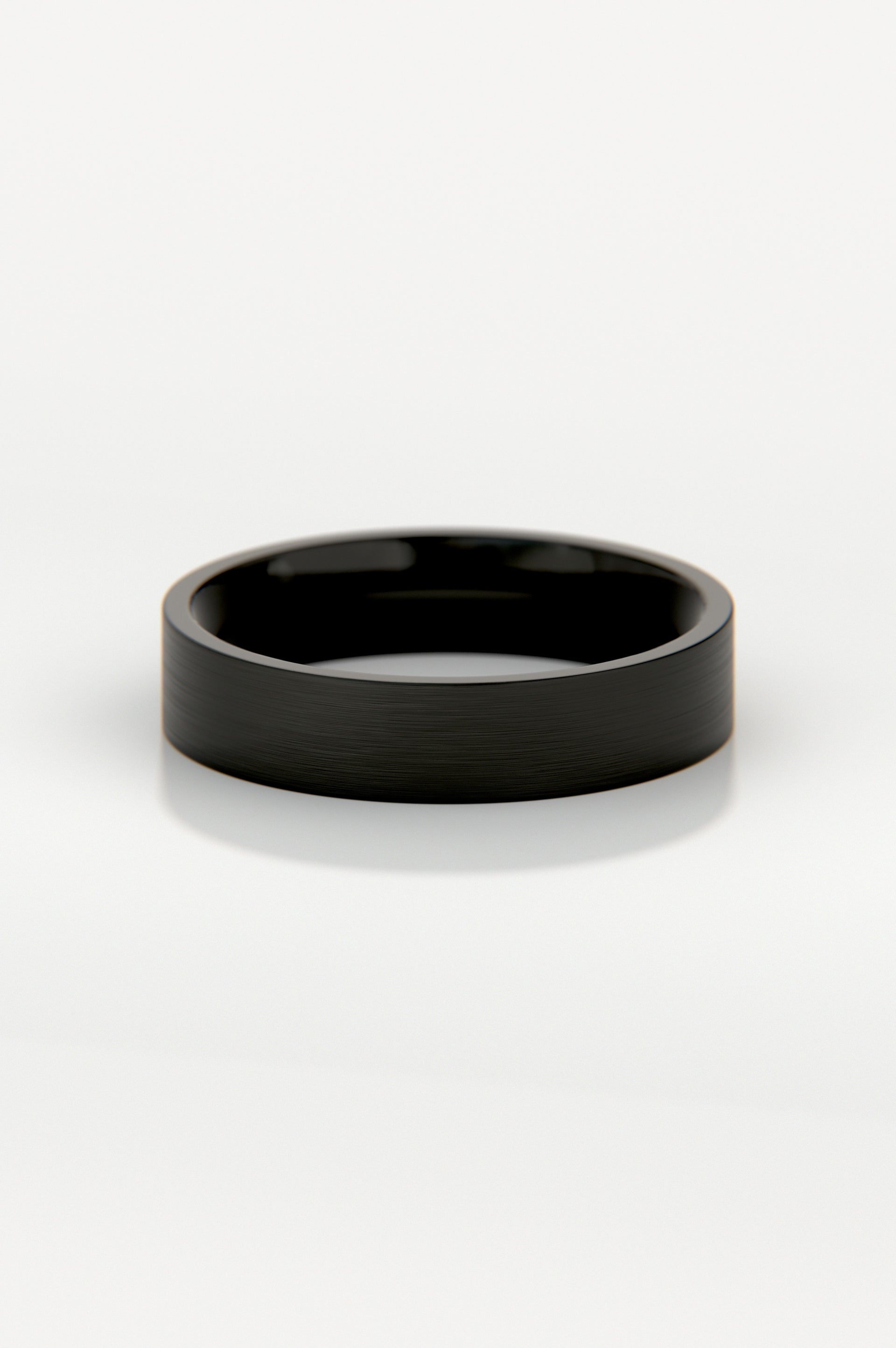 Sailor - Satin Black