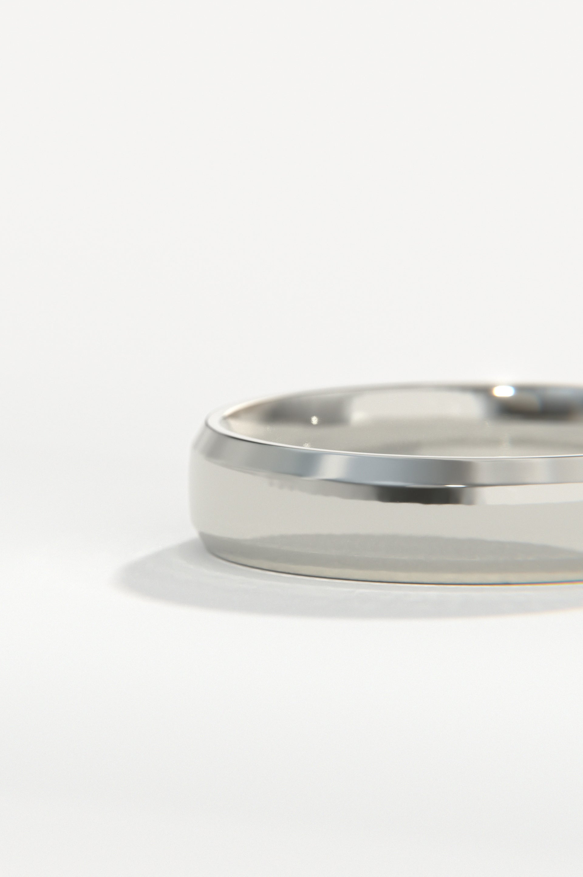 Wide Collar - Polished White