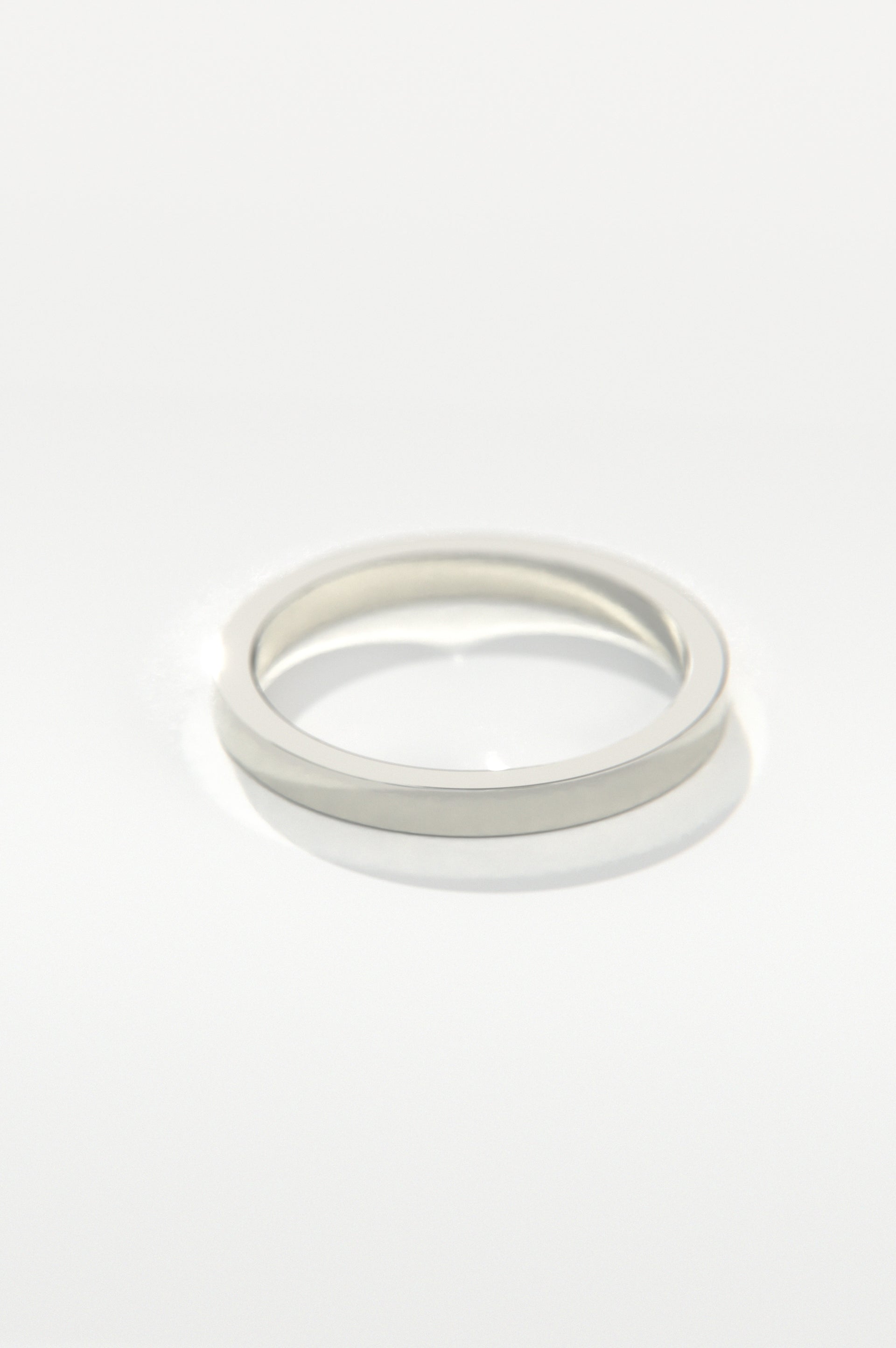 Sailor - Narrow White