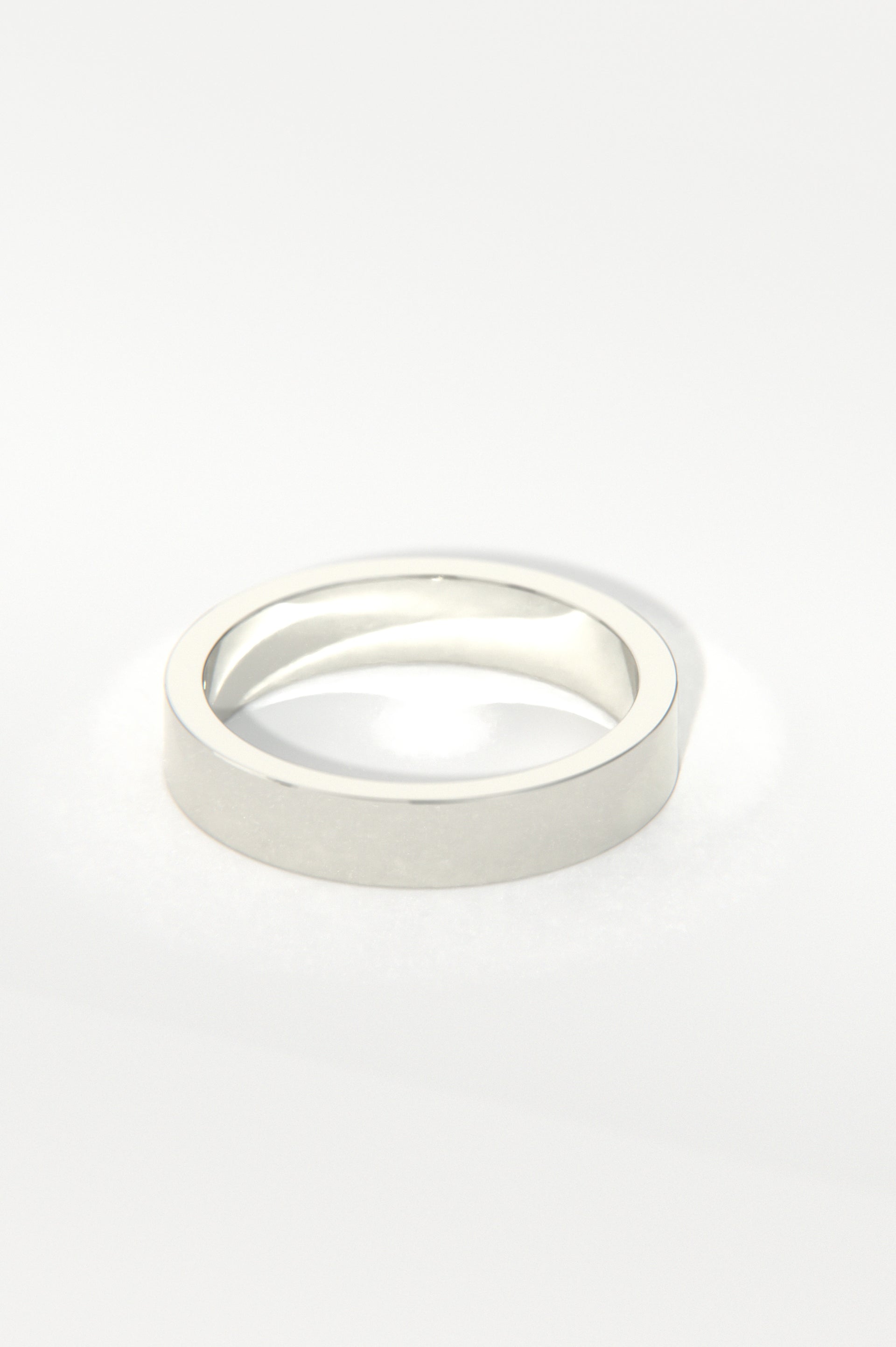 Sailor - Wide White